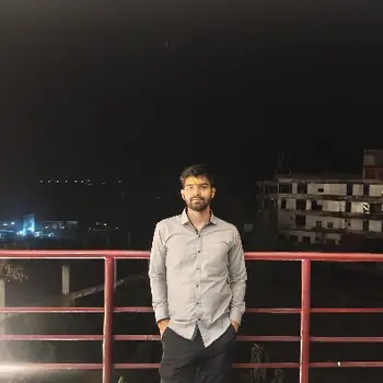 Akhil patel English Home Tutor in Madion Lucknow with 1 Years Experience